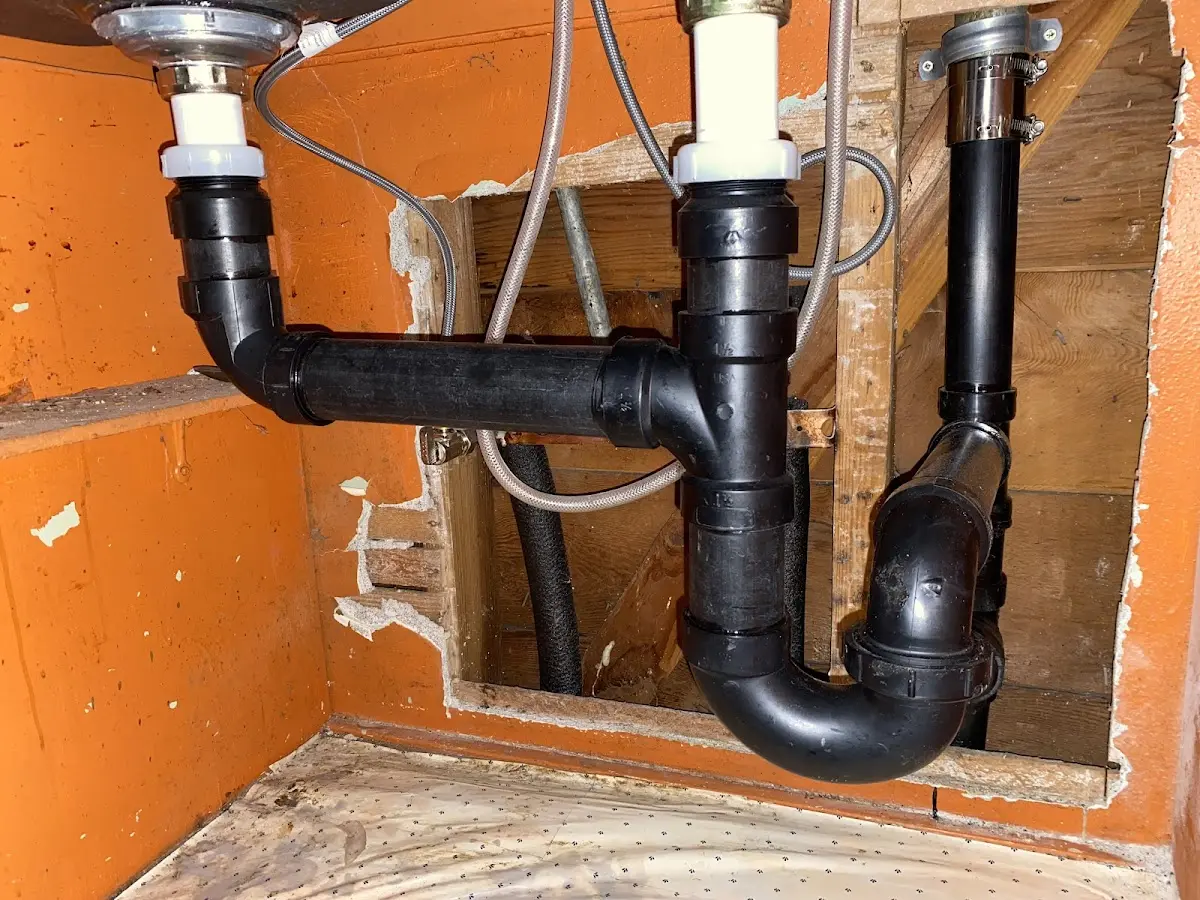 Professional Pipe Bursting equipment and tools on the job in Lexington